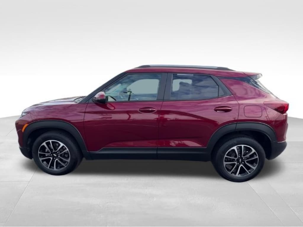 Used 2024 Chevrolet Trailblazer LT SUV