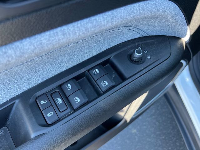 2022 Jeep Compass Latitude - Photo 11