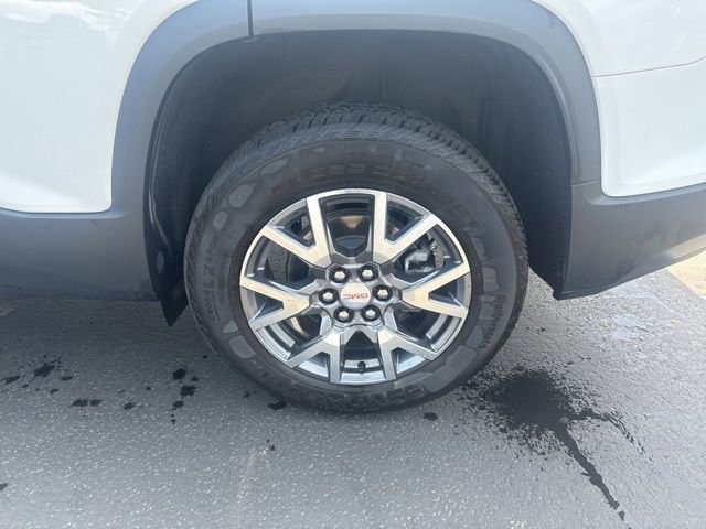 2023 GMC Acadia SLT - Photo 12