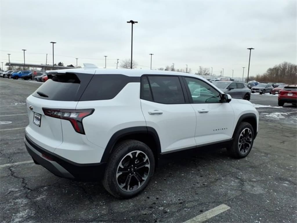 New 2026 Chevrolet Equinox LT SUV