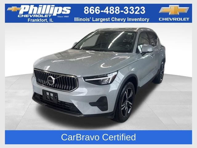 2025 Volvo XC40 B5 Core Bright AWD's photo