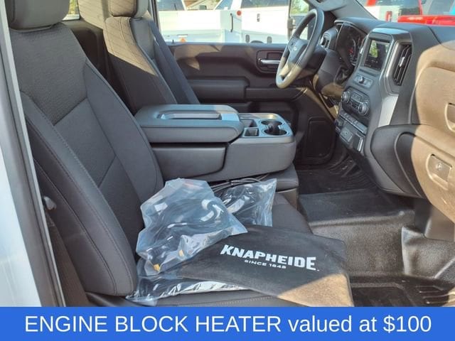 2025 Chevrolet Silverado 3500 HD Work Truck - Photo 11