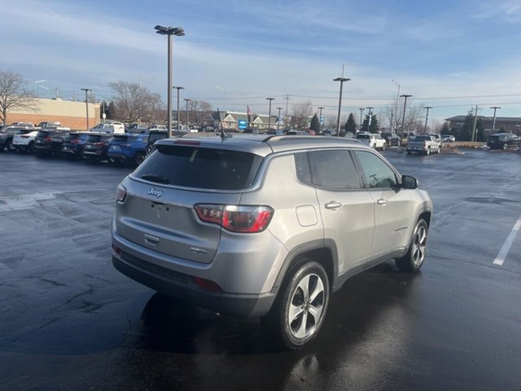 Used 2020 Jeep Compass Latitude 4X4 SUV