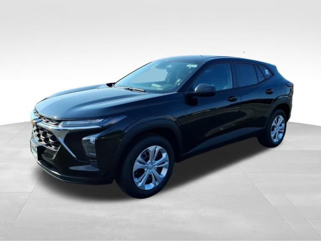 New 2026 Chevrolet Trax LS SUV