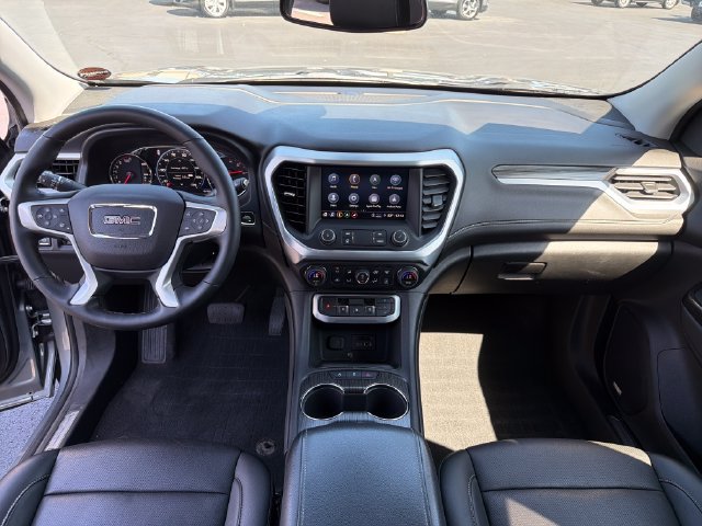 2023 GMC Acadia SLT - Photo 12