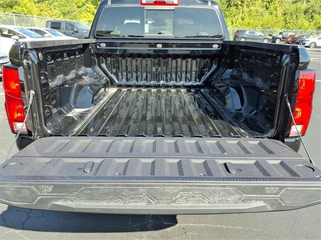 2026 Chevrolet Colorado Z71 photo 4