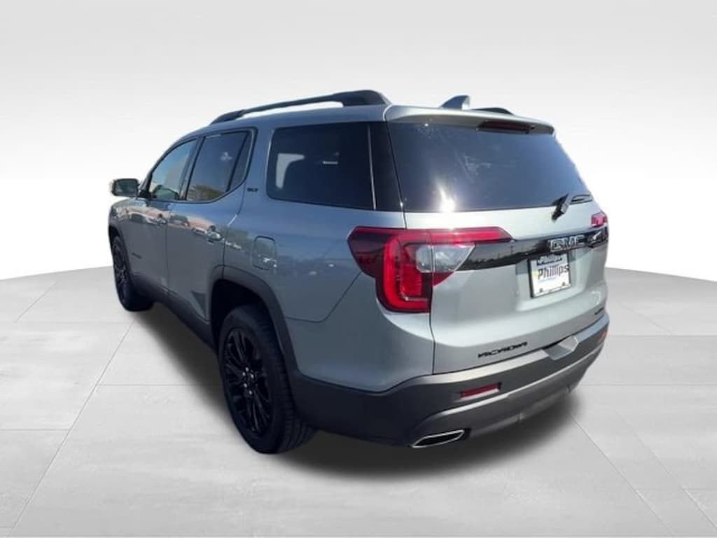 Used 2023 GMC Acadia SLT SUV