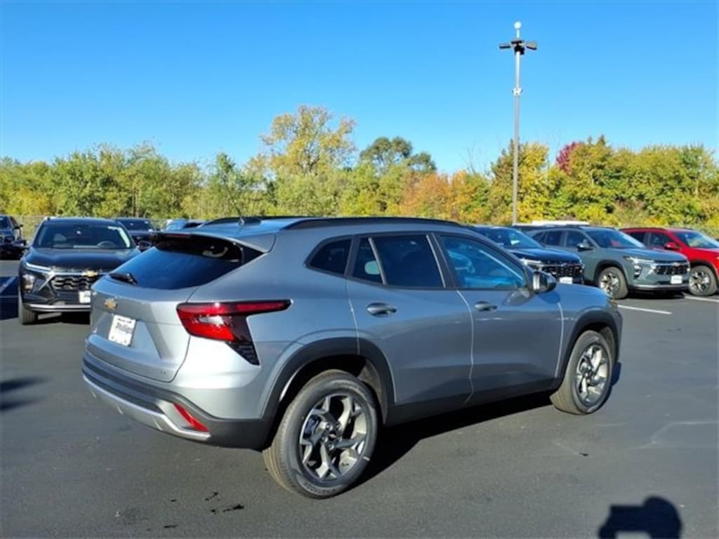 New 2026 Chevrolet Trax LT SUV