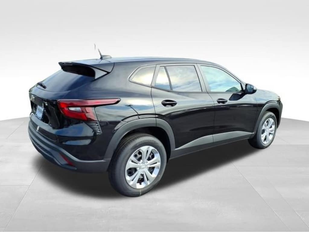 New 2026 Chevrolet Trax LS SUV
