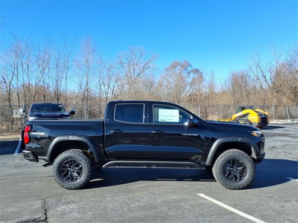 New 2026 Chevrolet Colorado ZR2 Truck