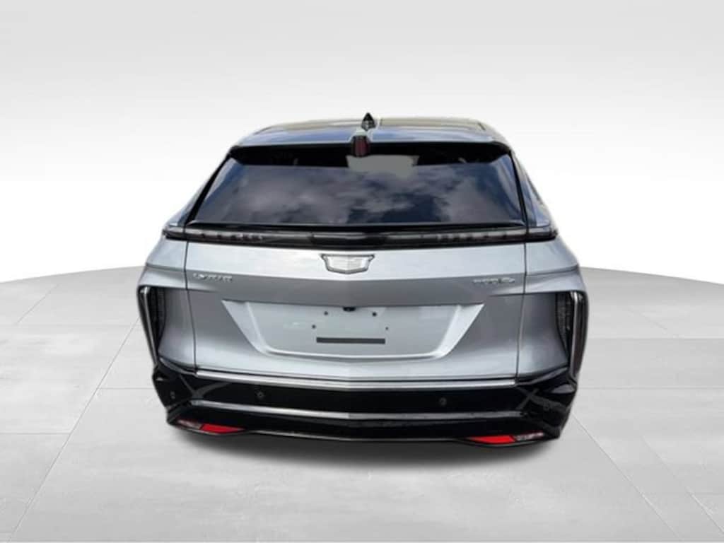 Used 2024 CADILLAC LYRIQ Luxury 2 SUV