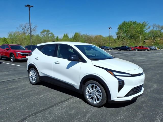 2027 Chevrolet Bolt EV LT Auto's photo