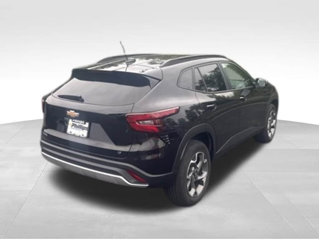 Used 2024 Chevrolet Trax LT SUV