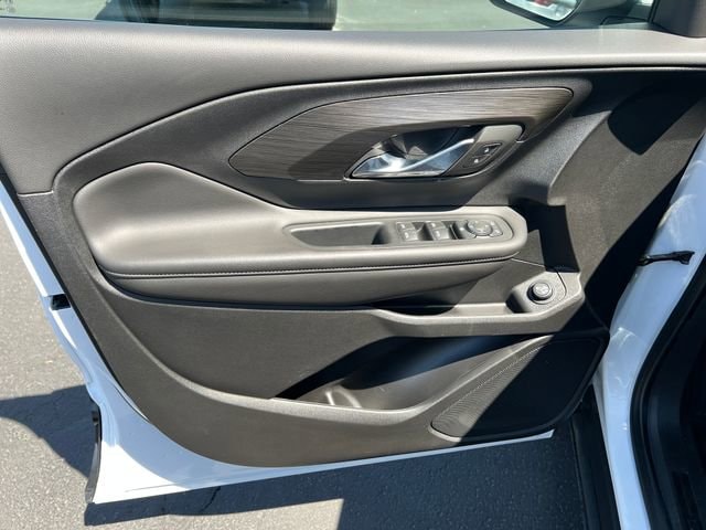 2023 GMC Terrain SLE - Photo 10