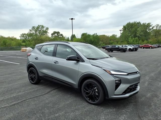2027 Chevrolet Bolt EV RS Auto's photo