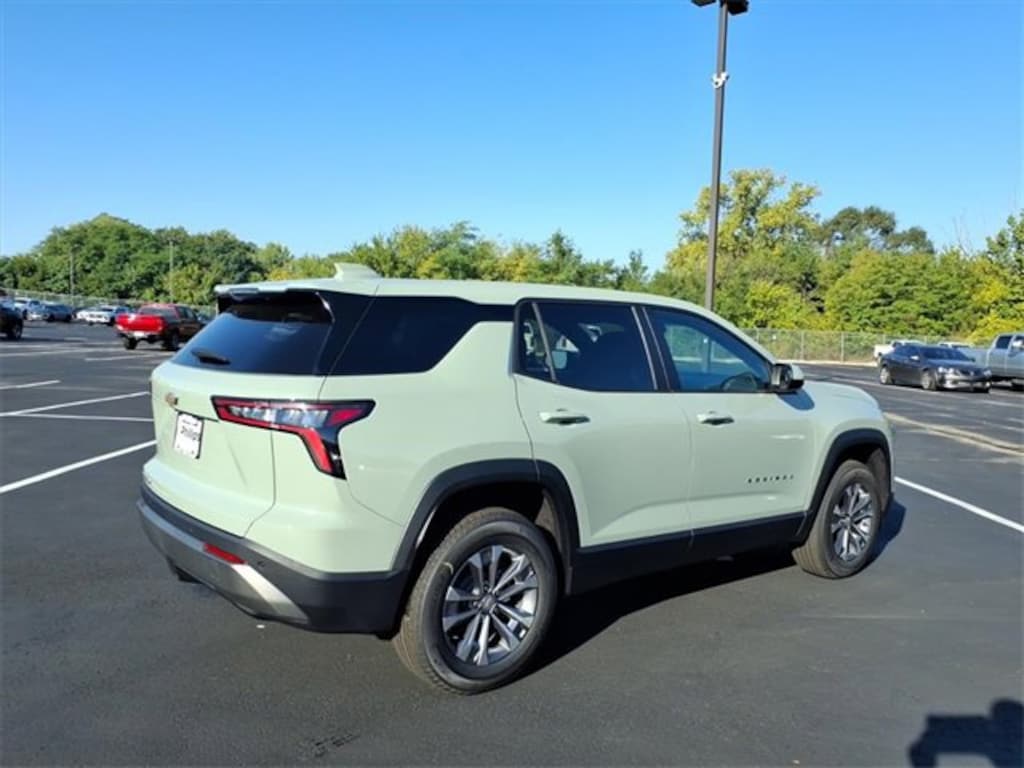 New 2026 Chevrolet Equinox LT SUV