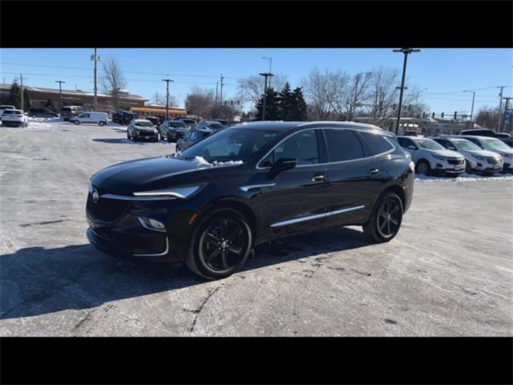 Used 2024 Buick Enclave Essence SUV