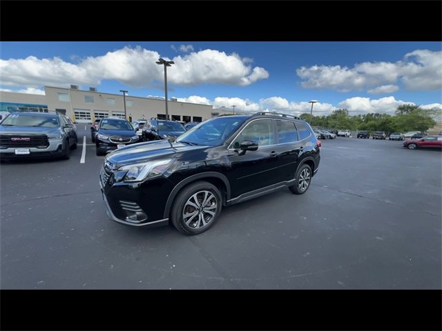 2022 Subaru Forester Limited photo 4