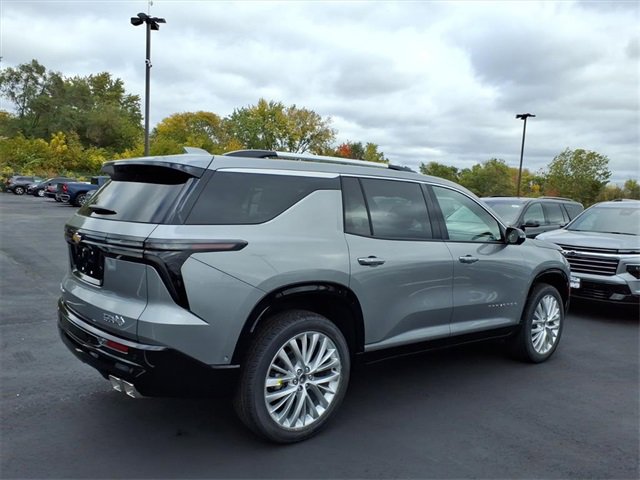 2026 Chevrolet Traverse High Country photo 3