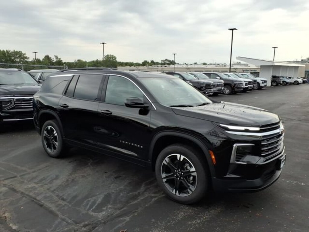 New 2027 Chevrolet Traverse LT SUV
