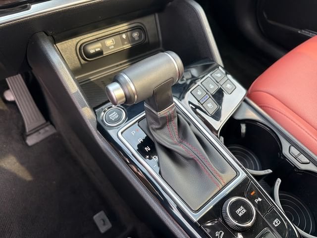2025 Kia Sportage SX Prestige - Photo 21