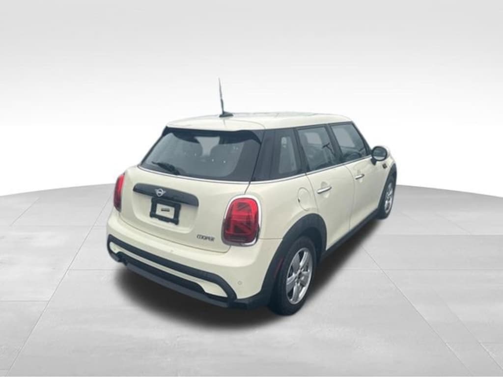 Used 2022 MINI Hardtop Cooper Hatchback