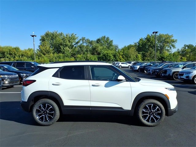 2026 Chevrolet Trailblazer ACTIV photo 2
