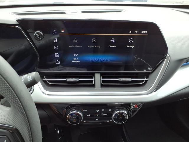 2026 Chevrolet Trax LT - Photo 11