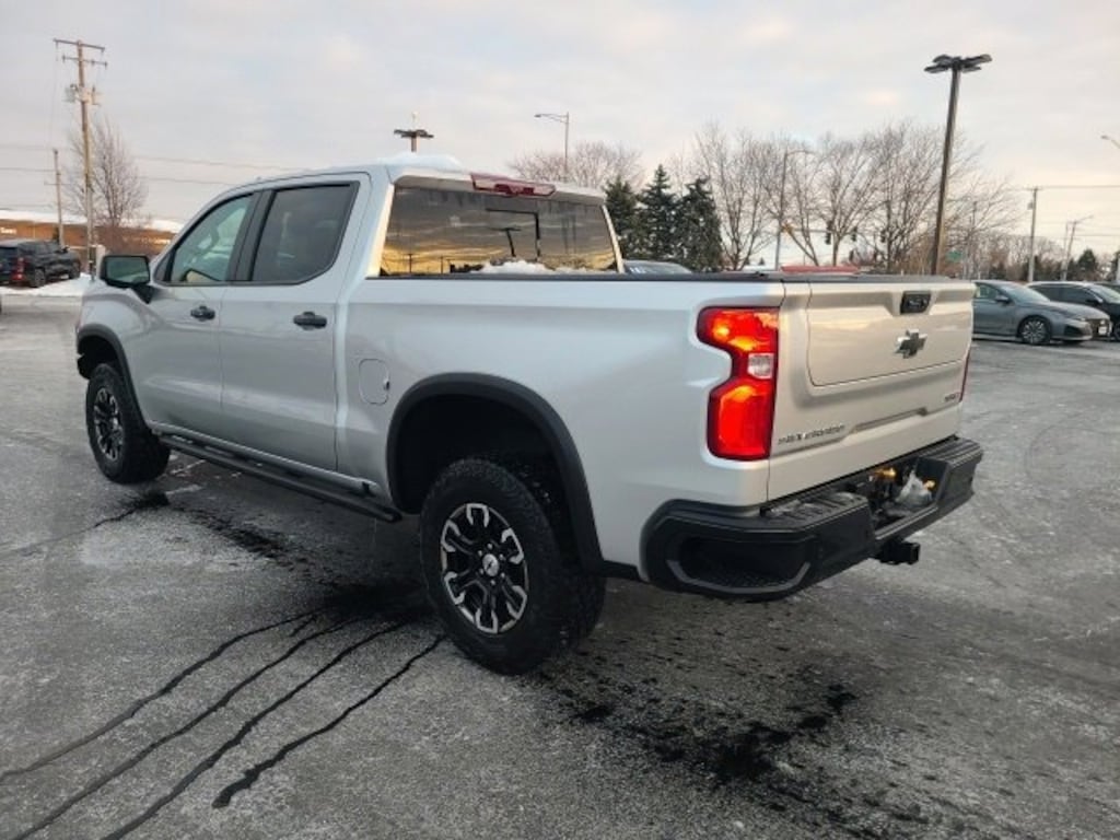 Used 2022 Chevrolet Silverado 1500 ZR2 Truck