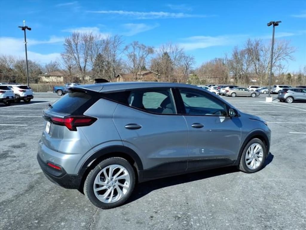New 2027 Chevrolet Bolt LT SUV