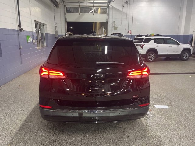 2022 Chevrolet Equinox RS photo 4