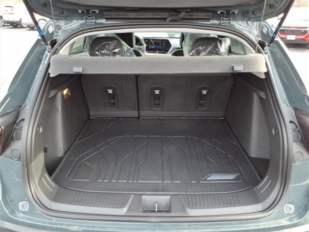 New 2026 Chevrolet Trax LT SUV