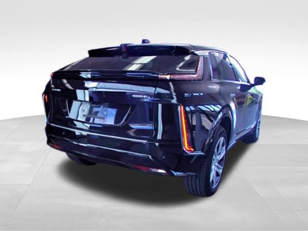 Used 2024 CADILLAC LYRIQ Tech SUV