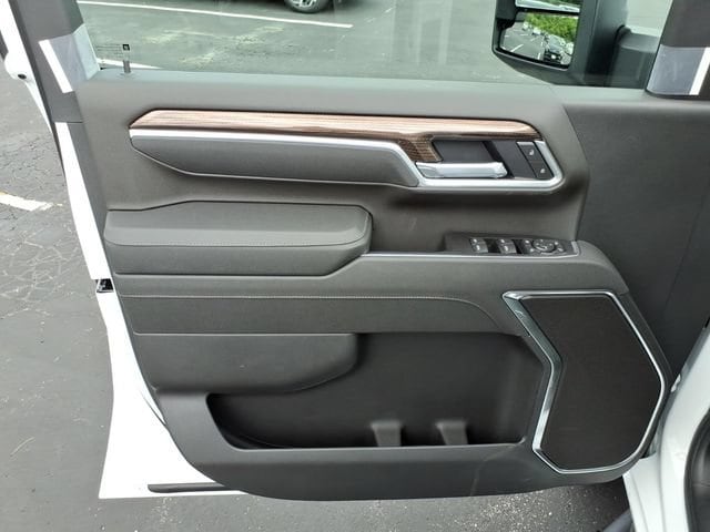 2026 Chevrolet Silverado 2500 HD LT - Photo 10