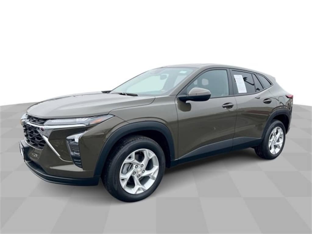 Used 2024 Chevrolet Trax LS SUV