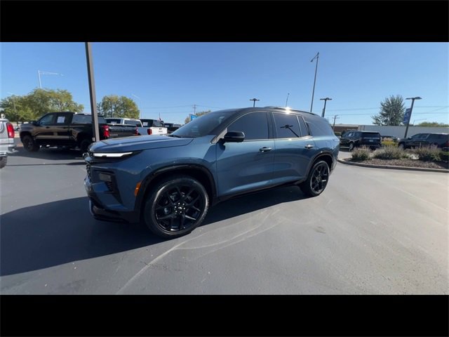 2025 Chevrolet Traverse RS photo 4
