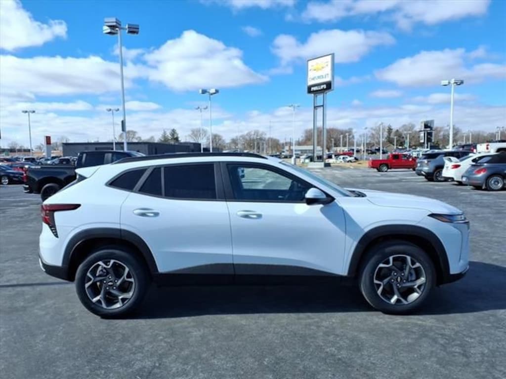 New 2026 Chevrolet Trax LT SUV