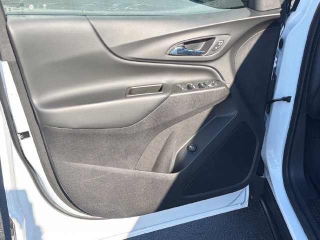 2024 Chevrolet Equinox LT - Photo 10