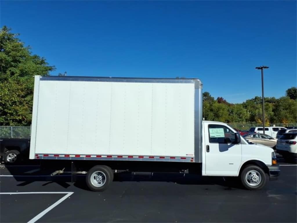 New 2025 Chevrolet Express Cutaway 3500 1WT Cutaway Van