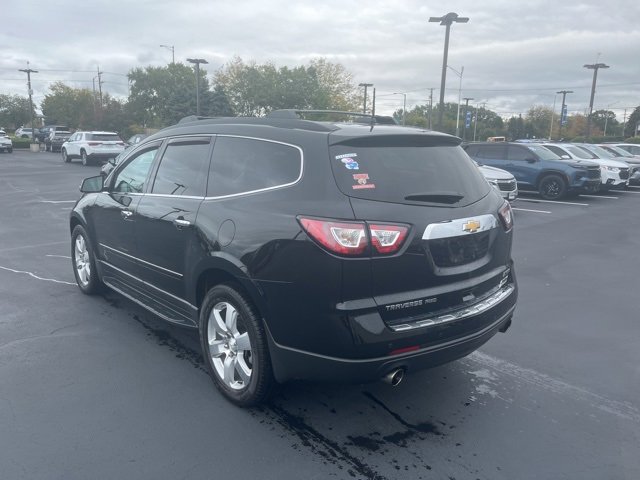 2017 Chevrolet Traverse Premier photo 2