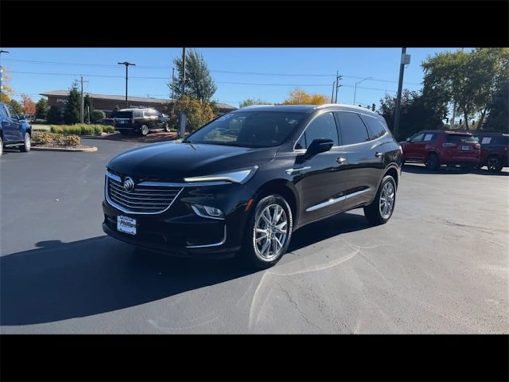 Used 2023 Buick Enclave Essence SUV