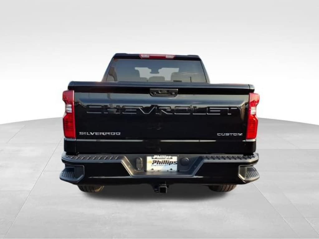New 2026 Chevrolet Silverado 1500 Custom Truck