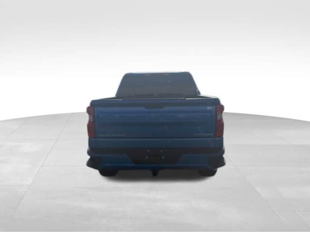 Used 2022 Chevrolet Silverado 1500 Custom Truck