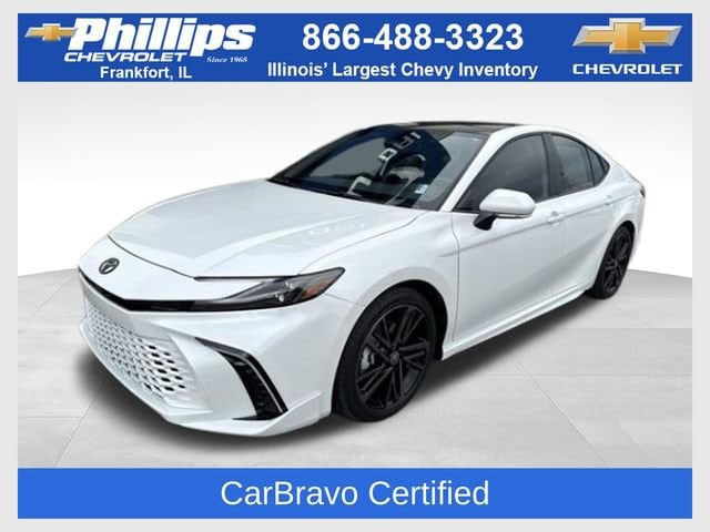 2026 Toyota Camry XSE Hybrid's photo