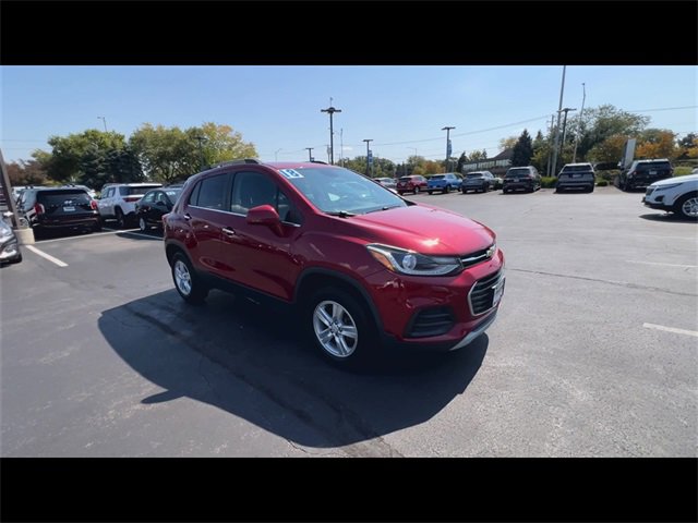 2018 Chevrolet Trax LT photo 2