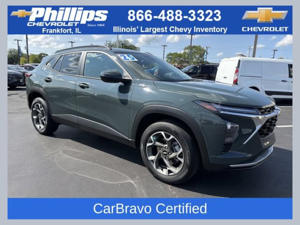 Used 2025 Chevrolet Trax LT SUV