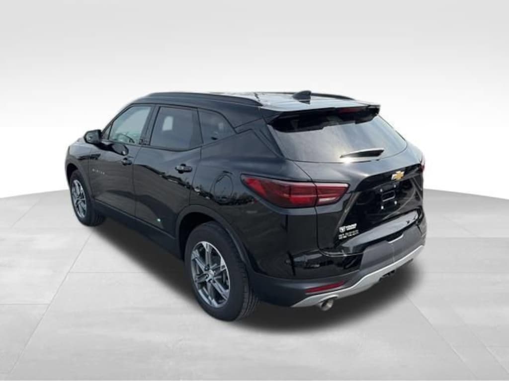 Used 2024 Chevrolet Blazer 2LT SUV