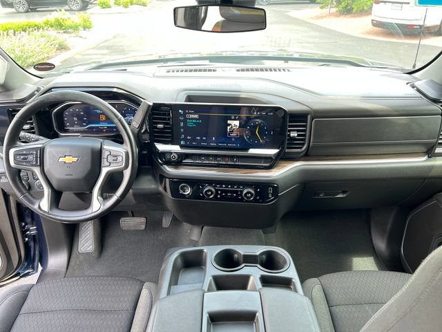 2022 Chevrolet Silverado 1500 LT - Photo 12