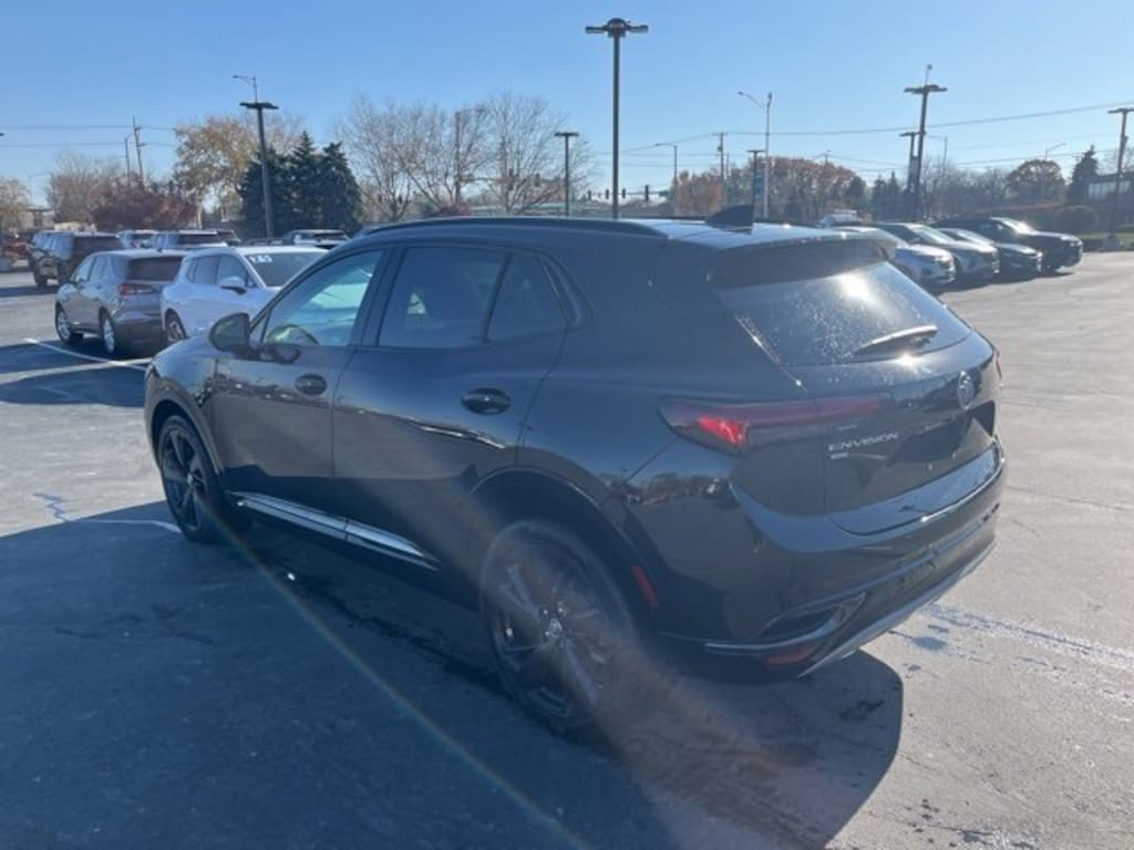 Used 2023 Buick Envision Essence SUV