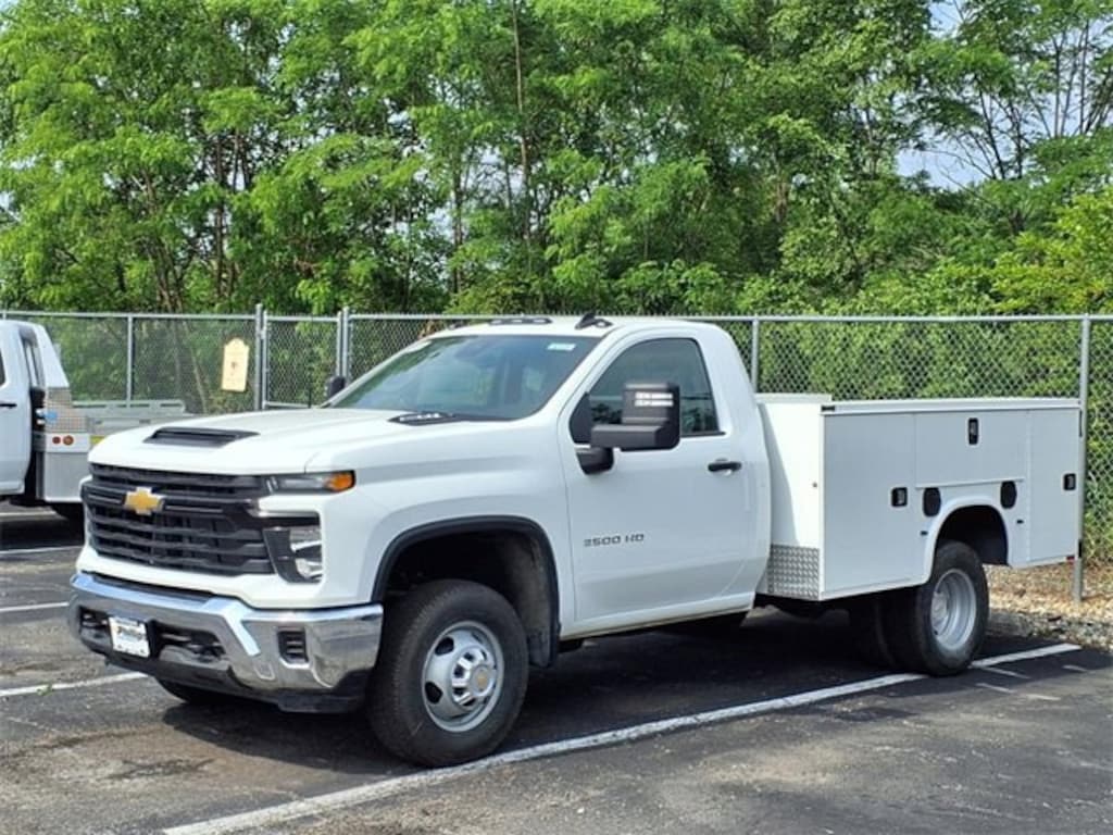 New 2025 Chevrolet Silverado 3500 HD Chassis Cab Work Truck Truck